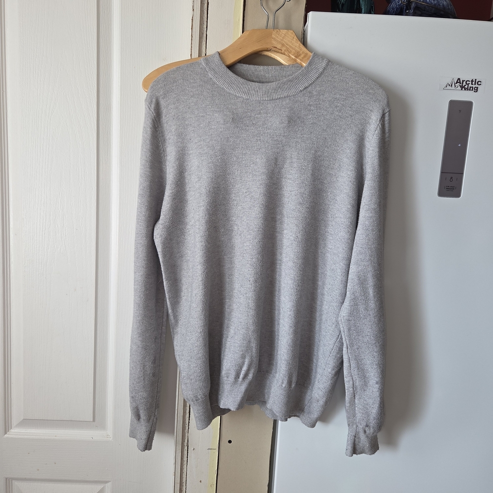 Men's Classic Gray Crewneck Sweater
